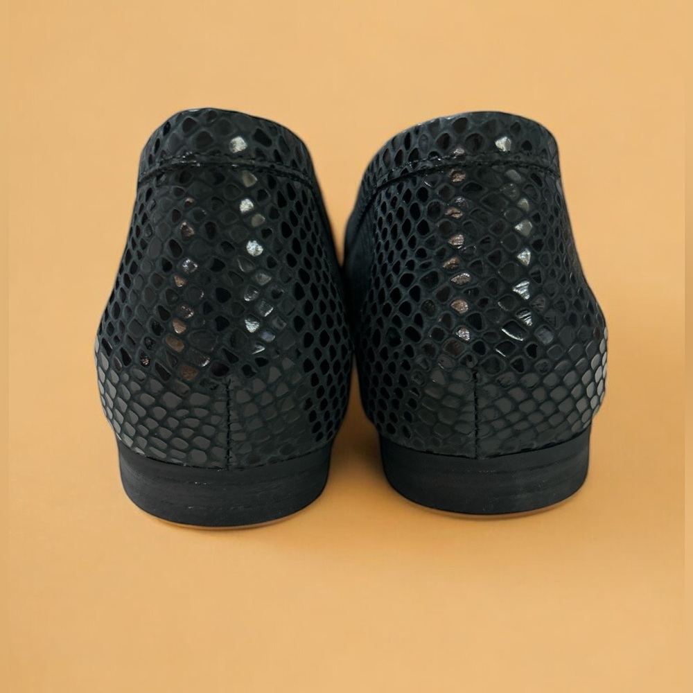 Vionic Black Moccasin-Style Loafers Flats 7.5 NWOT - Picture 8 of 8